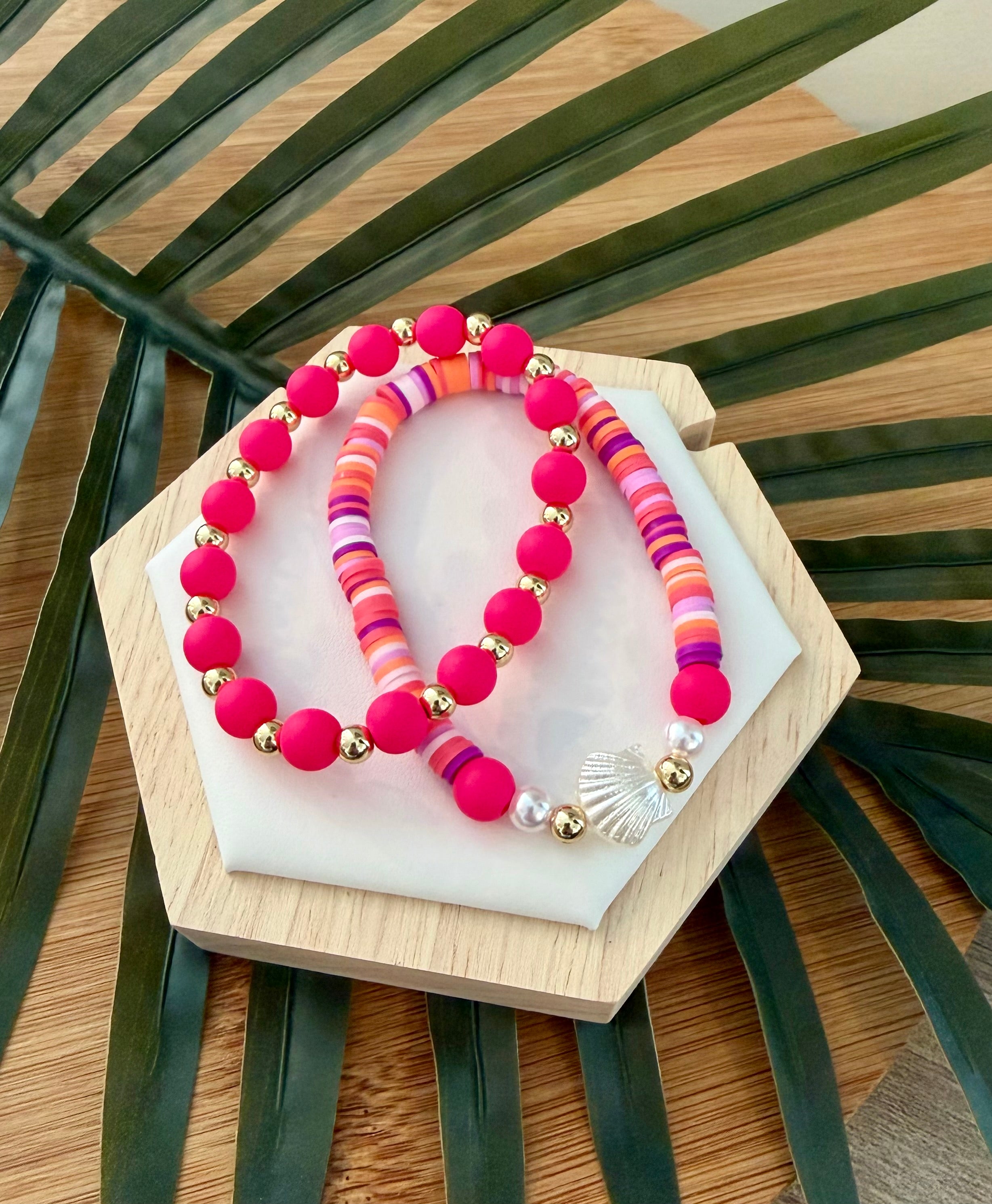 Sunlit Seashell Bracelet Set